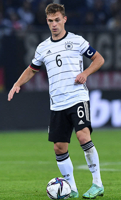 基米希評拜仁勝勒沃庫森：上半場佳，下半場紀(jì)律待提升