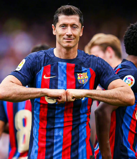 萊萬(wàn)冬窗無(wú)意離隊(duì)，<a  style='color: blue;'>巴薩</a>未來(lái)成謎待解